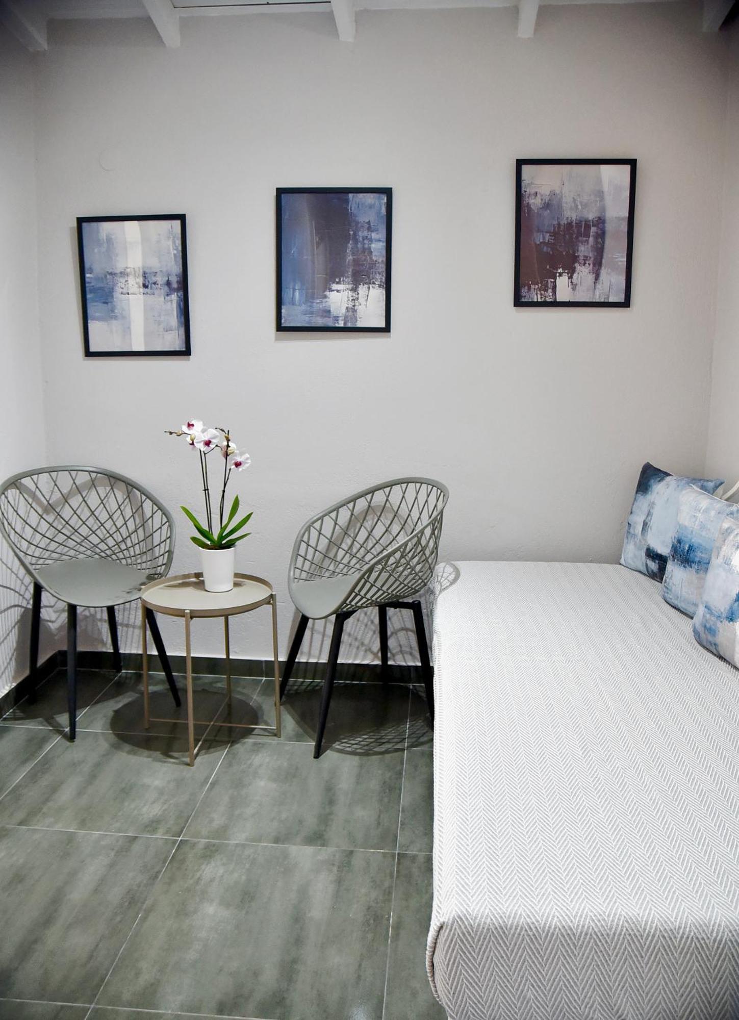 Room Nine 9 Beachfront Apartments Nea Kallikrateia Kültér fotó